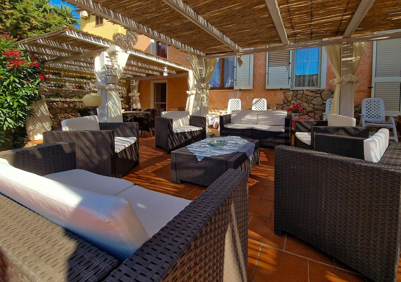Murphy Holiday Homes - Residenza Nadia Ла Мадалена Екстериор снимка